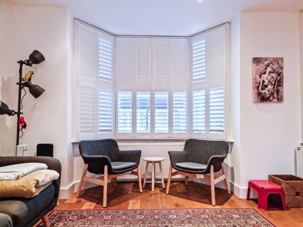 Pass The Keys Family Friendly 2 Bedroom Gem in Shepherd's Bush London Exterior foto