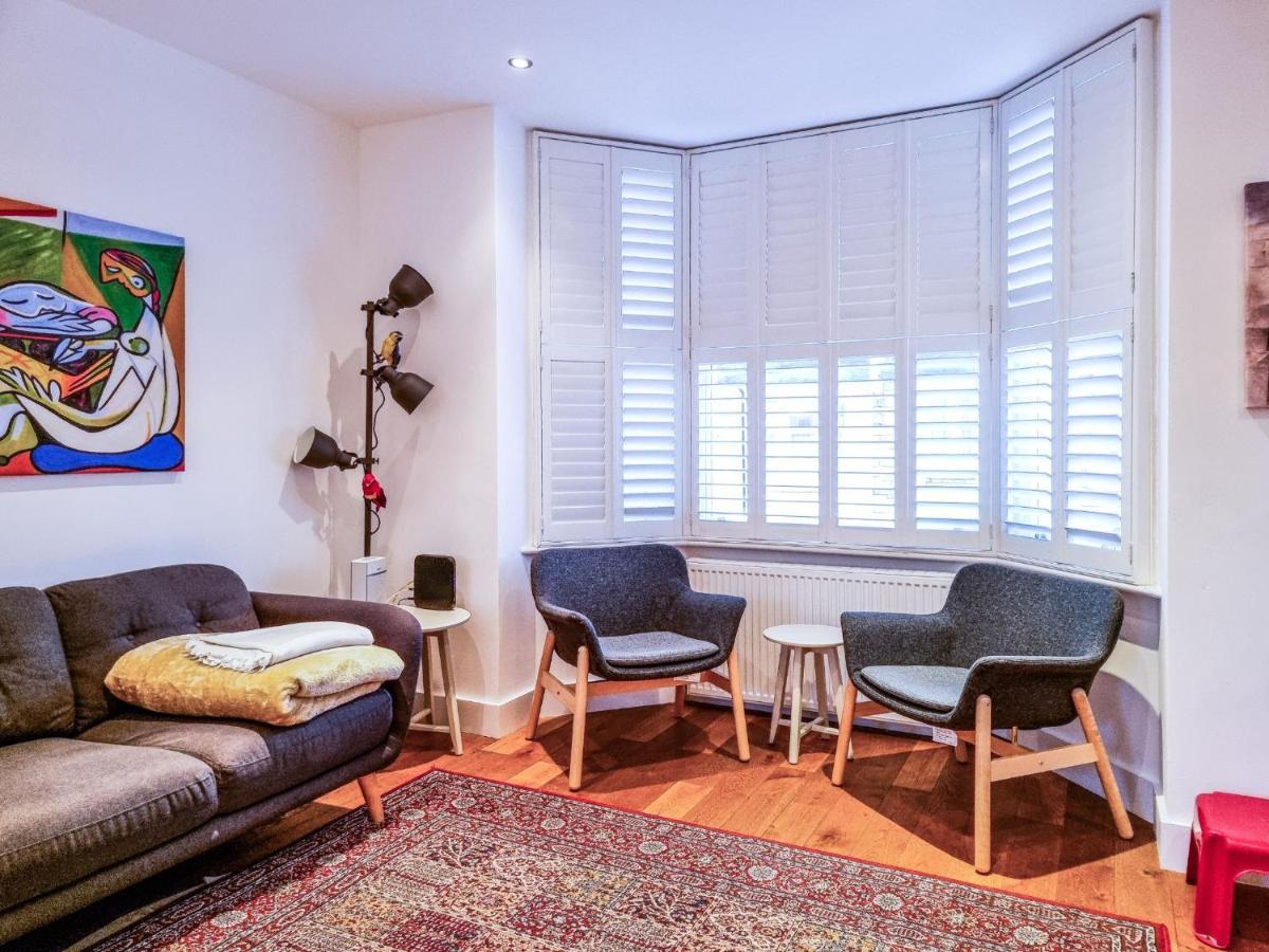 Pass The Keys Family Friendly 2 Bedroom Gem in Shepherd's Bush London Exterior foto