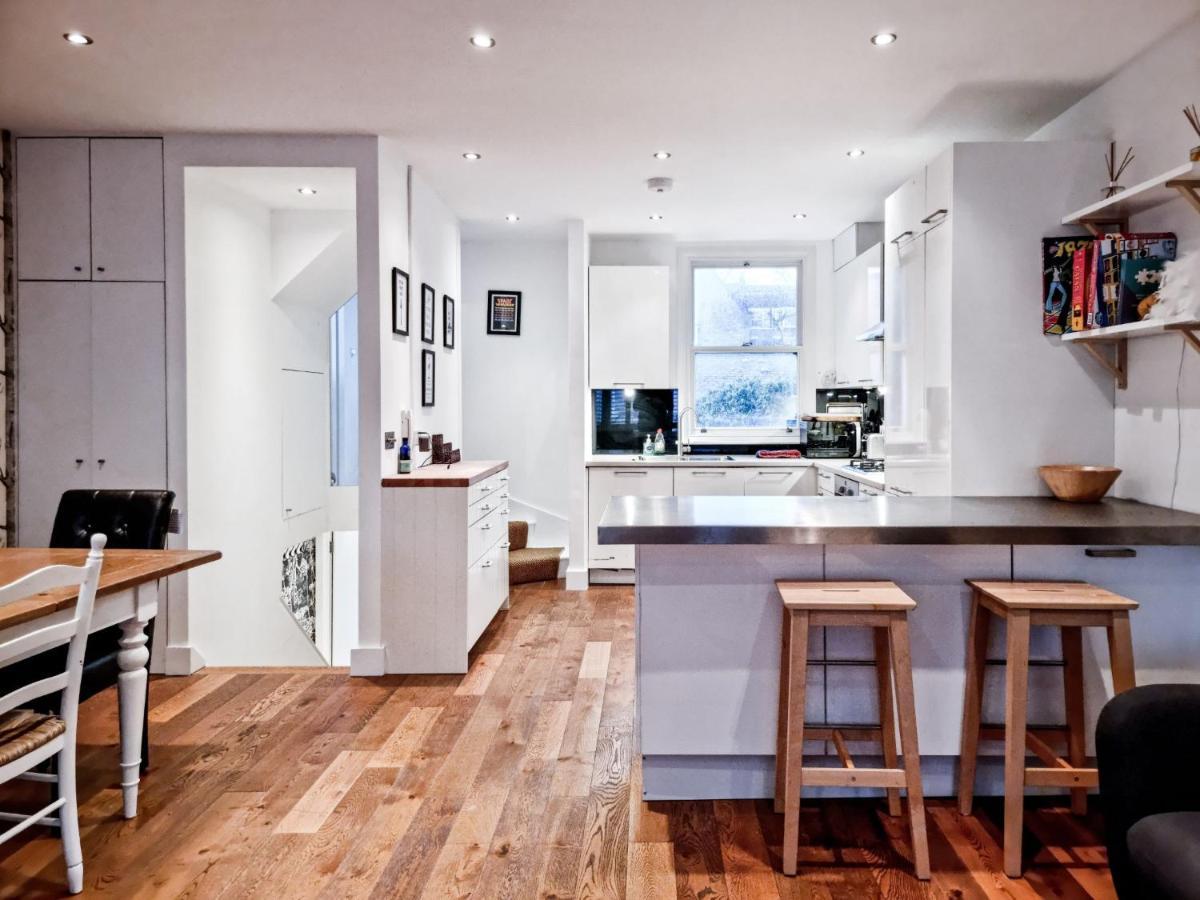 Pass The Keys Family Friendly 2 Bedroom Gem in Shepherd's Bush London Exterior foto